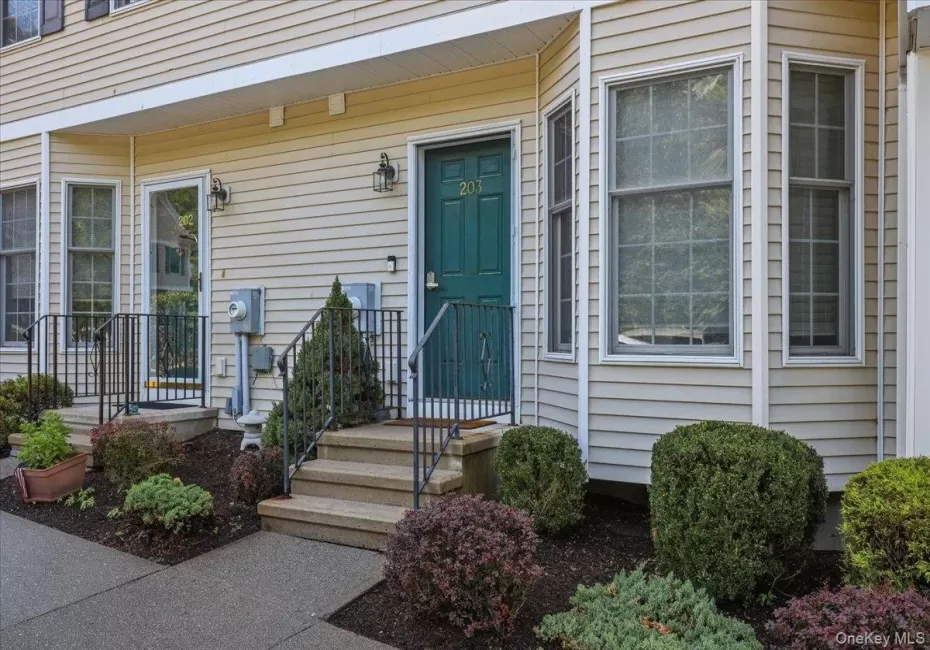 203 Alexandra Court, Carmel, NY, 2 Bedrooms Bedrooms, 5 Rooms Rooms,1 BathroomBathrooms,Residential,For Rent,Alexandra,0,1031059 203 Alexandra Court, Carmel, NY, 2 Bedrooms Bedrooms, 5 Rooms Rooms,1 BathroomBathrooms,Residential,For Rent,Alexandra,0,1031059