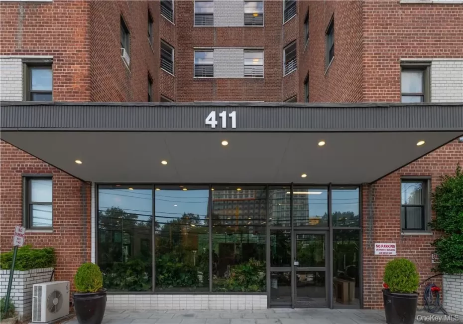 411 Bronx River Road, Yonkers, NY, 1 Bedroom Bedrooms, 4 Rooms Rooms,1 BathroomBathrooms,Residential Lease,For Rent,Bronx River,0,1035786 411 Bronx River Road, Yonkers, NY, 1 Bedroom Bedrooms, 4 Rooms Rooms,1 BathroomBathrooms,Residential Lease,For Rent,Bronx River,0,1035786