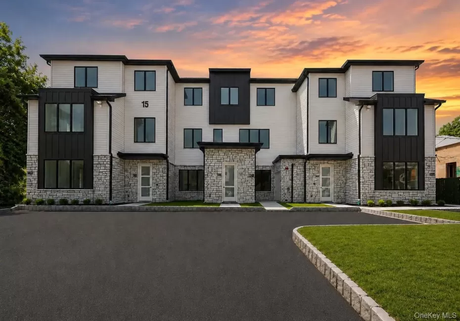 15 Calvert Drive, Ramapo, NY, 4 Bedrooms Bedrooms, 6 Rooms Rooms,2 BathroomsBathrooms,Residential,For Rent,Calvert,0,1035759 15 Calvert Drive, Ramapo, NY, 4 Bedrooms Bedrooms, 6 Rooms Rooms,2 BathroomsBathrooms,Residential,For Rent,Calvert,0,1035759