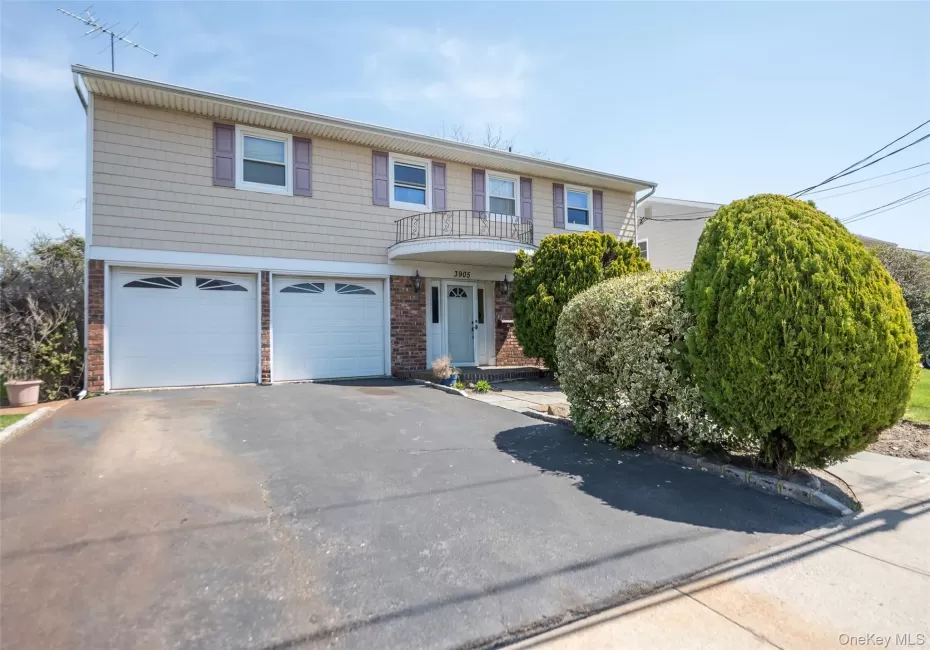 3905 Greentree Drive, Hempstead, NY, 4 Bedrooms Bedrooms, 9 Rooms Rooms,2 BathroomsBathrooms,Residential,For Rent,Greentree,0,1035750 3905 Greentree Drive, Hempstead, NY, 4 Bedrooms Bedrooms, 9 Rooms Rooms,2 BathroomsBathrooms,Residential,For Rent,Greentree,0,1035750