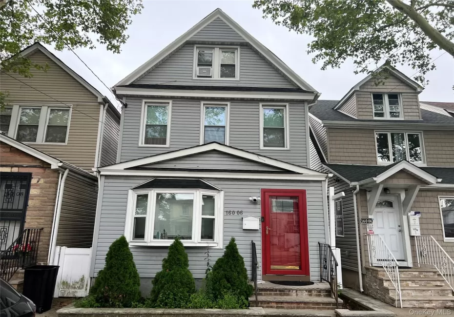 160-06 111th Avenue, New York, NY, 4 Bedrooms Bedrooms, 9 Rooms Rooms,2 BathroomsBathrooms,Residential,For Rent,111th,0,1024139 160-06 111th Avenue, New York, NY, 4 Bedrooms Bedrooms, 9 Rooms Rooms,2 BathroomsBathrooms,Residential,For Rent,111th,0,1024139