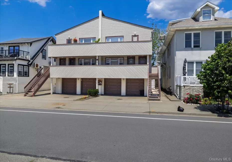 537 Broadway, Long Beach, NY, 2 Bedrooms Bedrooms, 4 Rooms Rooms,2 BathroomsBathrooms,Residential Lease,For Rent,Broadway,0,1035648 537 Broadway, Long Beach, NY, 2 Bedrooms Bedrooms, 4 Rooms Rooms,2 BathroomsBathrooms,Residential Lease,For Rent,Broadway,0,1035648