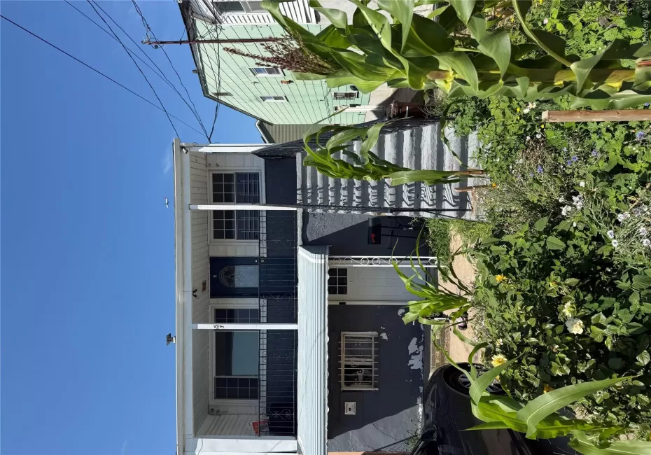 453 Beach 63rd Street, New York, NY, 3 Bedrooms Bedrooms, 6 Rooms Rooms,1 BathroomBathrooms,Residential Lease,For Rent,Beach 63rd,0,1035780 453 Beach 63rd Street, New York, NY, 3 Bedrooms Bedrooms, 6 Rooms Rooms,1 BathroomBathrooms,Residential Lease,For Rent,Beach 63rd,0,1035780