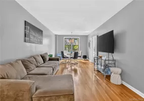 665 Thwaites Place, New York, NY, 2 Bedrooms Bedrooms, 6 Rooms Rooms,1 BathroomBathrooms,Residential,For Rent,Thwaites,0,1035102 665 Thwaites Place, New York, NY, 2 Bedrooms Bedrooms, 6 Rooms Rooms,1 BathroomBathrooms,Residential,For Rent,Thwaites,0,1035102