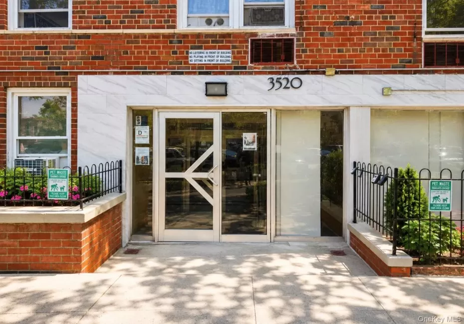 3520 Tryon Avenue, New York, NY, 1 Bedroom Bedrooms, 4 Rooms Rooms,1 BathroomBathrooms,Residential,For Rent,Tryon,0,1029560 3520 Tryon Avenue, New York, NY, 1 Bedroom Bedrooms, 4 Rooms Rooms,1 BathroomBathrooms,Residential,For Rent,Tryon,0,1029560