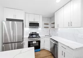1010 230th Street, New York, NY, 4 Bedrooms Bedrooms, 6 Rooms Rooms,2 BathroomsBathrooms,Residential,For Rent,230th,0,1035873 1010 230th Street, New York, NY, 4 Bedrooms Bedrooms, 6 Rooms Rooms,2 BathroomsBathrooms,Residential,For Rent,230th,0,1035873