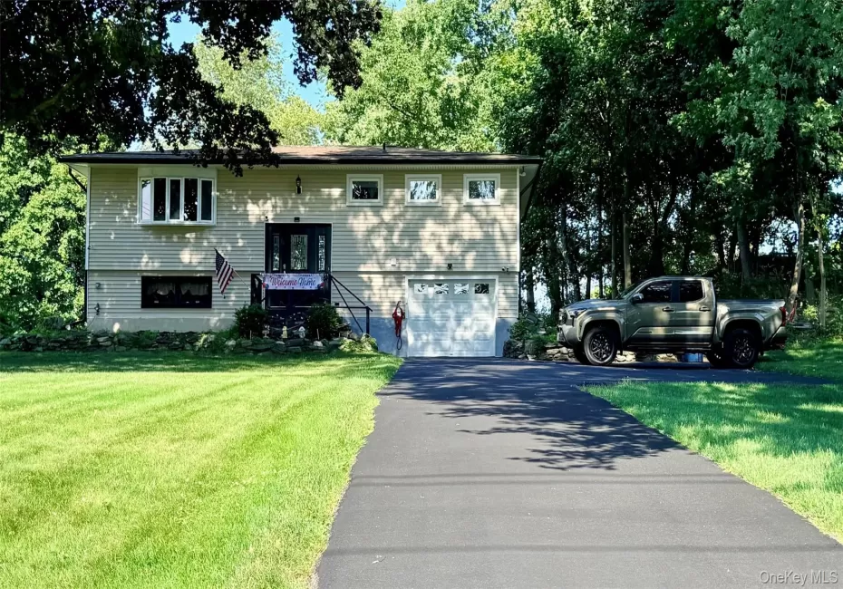 128 Shear Hill Road, Carmel, NY, 3 Bedrooms Bedrooms, 8 Rooms Rooms,1 BathroomBathrooms,Residential,For Rent,Shear Hill,0,1035678 128 Shear Hill Road, Carmel, NY, 3 Bedrooms Bedrooms, 8 Rooms Rooms,1 BathroomBathrooms,Residential,For Rent,Shear Hill,0,1035678