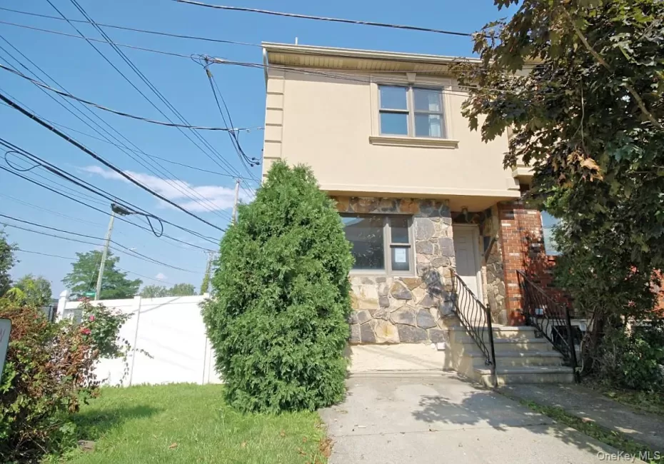 5 Abbey Road, New York, NY, 3 Bedrooms Bedrooms, 6 Rooms Rooms,1 BathroomBathrooms,Residential,For Rent,Abbey,0,1035975 5 Abbey Road, New York, NY, 3 Bedrooms Bedrooms, 6 Rooms Rooms,1 BathroomBathrooms,Residential,For Rent,Abbey,0,1035975