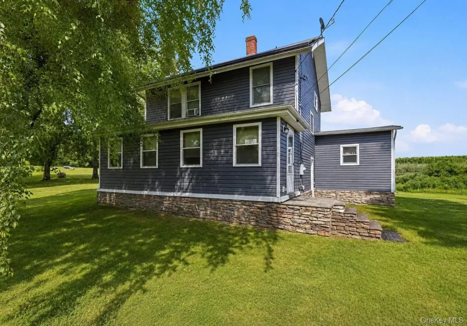 740-742 Lattintown Road, Marlboro, NY, 2 Bedrooms Bedrooms, 10 Rooms Rooms,2 BathroomsBathrooms,Residential,For Rent,Lattintown,0,1035959 740-742 Lattintown Road, Marlboro, NY, 2 Bedrooms Bedrooms, 10 Rooms Rooms,2 BathroomsBathrooms,Residential,For Rent,Lattintown,0,1035959