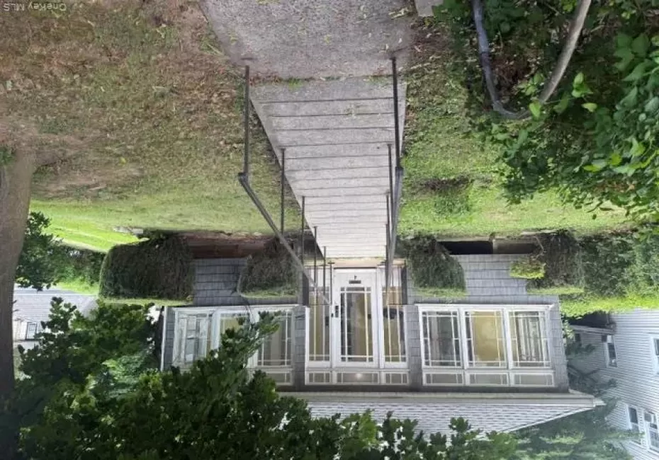 10 Catskill Avenue, Yonkers, NY, 3 Bedrooms Bedrooms, 4 Rooms Rooms,1 BathroomBathrooms,Residential,For Rent,Catskill,0,1030848 10 Catskill Avenue, Yonkers, NY, 3 Bedrooms Bedrooms, 4 Rooms Rooms,1 BathroomBathrooms,Residential,For Rent,Catskill,0,1030848