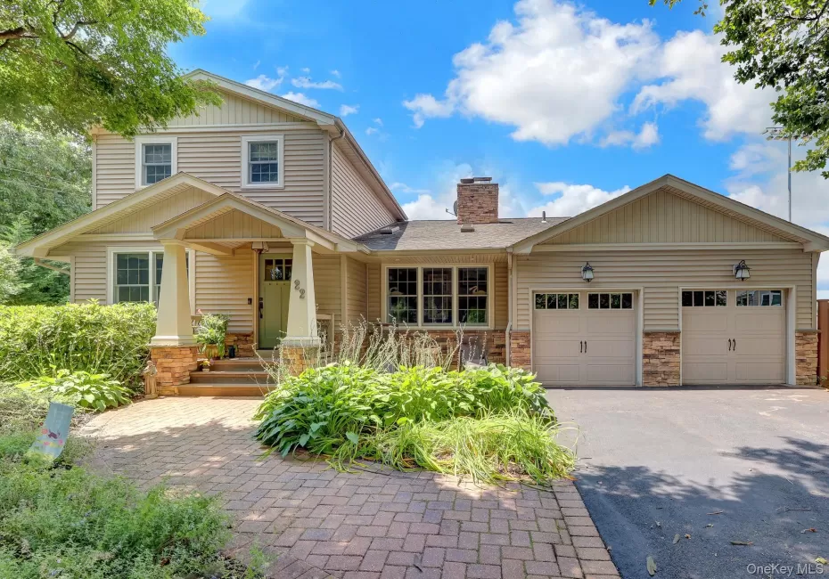 22 Larkspur Drive, Islip, NY, 5 Bedrooms Bedrooms, 9 Rooms Rooms,2 BathroomsBathrooms,Residential,For Rent,Larkspur,0,1035602 22 Larkspur Drive, Islip, NY, 5 Bedrooms Bedrooms, 9 Rooms Rooms,2 BathroomsBathrooms,Residential,For Rent,Larkspur,0,1035602