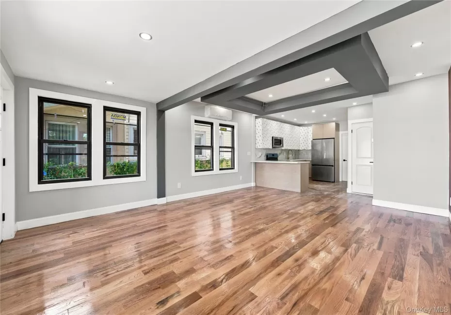 9902 200th Street, New York, NY, 5 Bedrooms Bedrooms, 10 Rooms Rooms,4 BathroomsBathrooms,Residential,For Rent,200th,0,1036023 9902 200th Street, New York, NY, 5 Bedrooms Bedrooms, 10 Rooms Rooms,4 BathroomsBathrooms,Residential,For Rent,200th,0,1036023