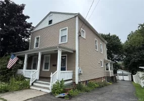 7 Broadway, Cornwall, NY, 4 Bedrooms Bedrooms, 10 Rooms Rooms,2 BathroomsBathrooms,Residential Lease,For Rent,Broadway,0,1032662 7 Broadway, Cornwall, NY, 4 Bedrooms Bedrooms, 10 Rooms Rooms,2 BathroomsBathrooms,Residential Lease,For Rent,Broadway,0,1032662