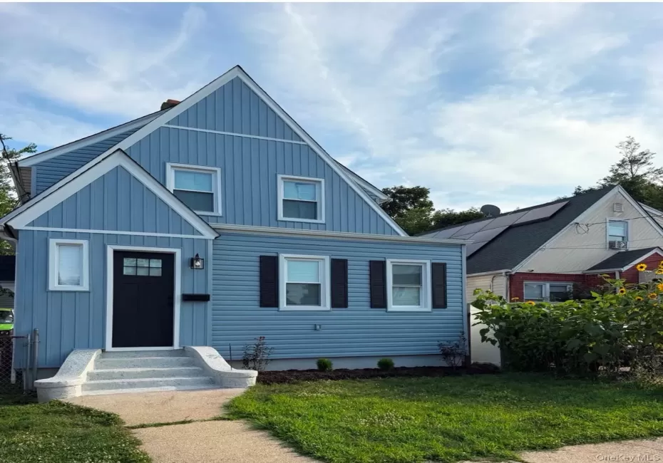 34 Frazier Street, Hempstead, NY, 4 Bedrooms Bedrooms, 8 Rooms Rooms,2 BathroomsBathrooms,Residential,For Rent,Frazier,0,1035788 34 Frazier Street, Hempstead, NY, 4 Bedrooms Bedrooms, 8 Rooms Rooms,2 BathroomsBathrooms,Residential,For Rent,Frazier,0,1035788