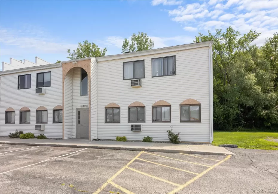 23 Scarborough Lane, Wappinger, NY, 2 Bedrooms Bedrooms, 4 Rooms Rooms,1 BathroomBathrooms,Residential,For Rent,Scarborough,0,1033725 23 Scarborough Lane, Wappinger, NY, 2 Bedrooms Bedrooms, 4 Rooms Rooms,1 BathroomBathrooms,Residential,For Rent,Scarborough,0,1033725