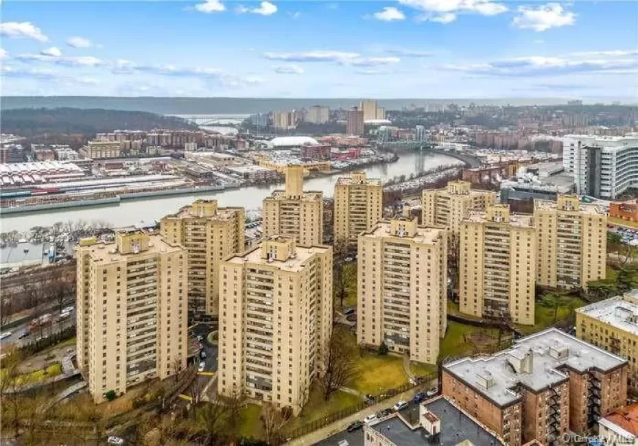 9 Fordham Hill Oval, New York, NY, 1 Bedroom Bedrooms, 3 Rooms Rooms,1 BathroomBathrooms,Residential,For Rent,Fordham Hill,0,1035441 9 Fordham Hill Oval, New York, NY, 1 Bedroom Bedrooms, 3 Rooms Rooms,1 BathroomBathrooms,Residential,For Rent,Fordham Hill,0,1035441