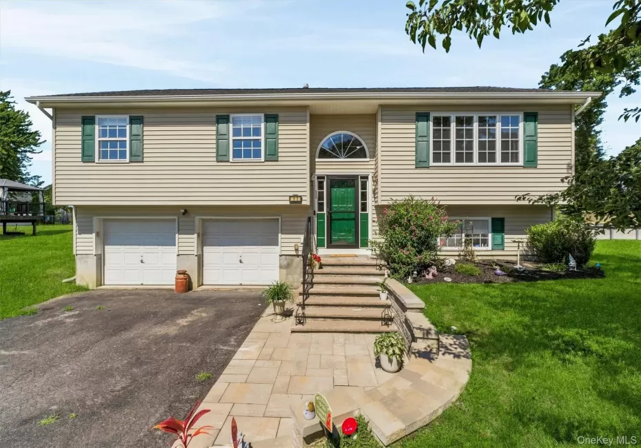 17 Princeton Drive, Montgomery, NY, 3 Bedrooms Bedrooms, 8 Rooms Rooms,2 BathroomsBathrooms,Residential,For Rent,Princeton,0,1033344 17 Princeton Drive, Montgomery, NY, 3 Bedrooms Bedrooms, 8 Rooms Rooms,2 BathroomsBathrooms,Residential,For Rent,Princeton,0,1033344