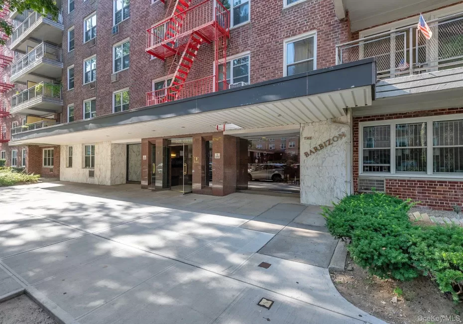 142-05 Roosevelt Avenue, New York, NY, 1 Bedroom Bedrooms, 4 Rooms Rooms,1 BathroomBathrooms,Residential,For Rent,Roosevelt,0,1034660 142-05 Roosevelt Avenue, New York, NY, 1 Bedroom Bedrooms, 4 Rooms Rooms,1 BathroomBathrooms,Residential,For Rent,Roosevelt,0,1034660