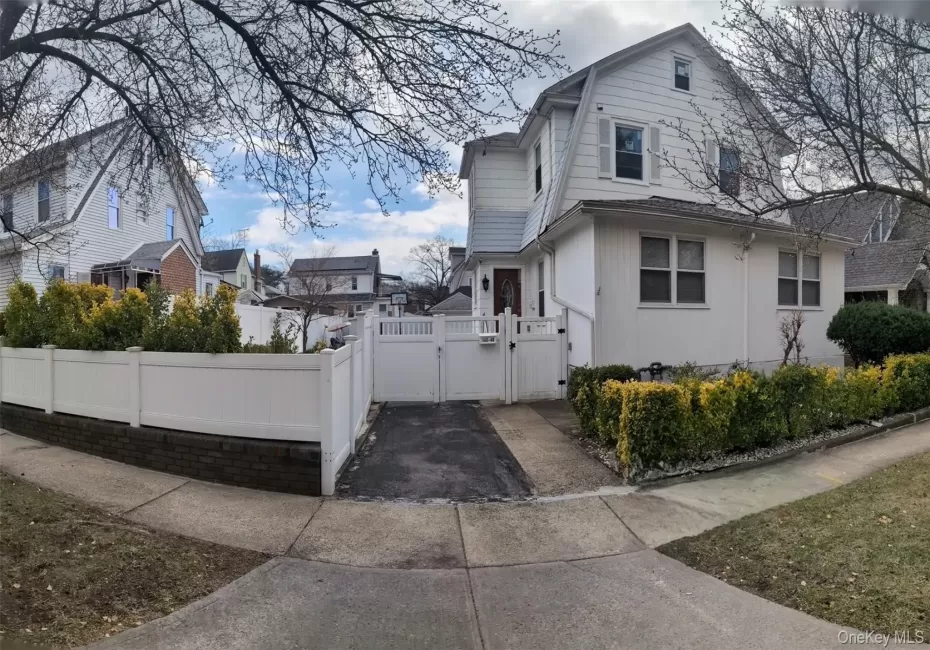 front view of the home. front view of the home.