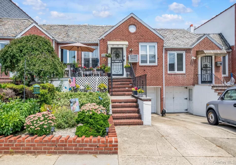 14617 58th Road, New York, NY, 2 Bedrooms Bedrooms, 5 Rooms Rooms,2 BathroomsBathrooms,Residential,For Rent,58th,0,1035570 14617 58th Road, New York, NY, 2 Bedrooms Bedrooms, 5 Rooms Rooms,2 BathroomsBathrooms,Residential,For Rent,58th,0,1035570