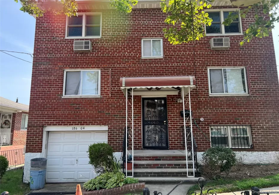 18604 140th Avenue, New York, NY, 3 Bedrooms Bedrooms, 6 Rooms Rooms,1 BathroomBathrooms,Residential,For Rent,140th,0,1035161 18604 140th Avenue, New York, NY, 3 Bedrooms Bedrooms, 6 Rooms Rooms,1 BathroomBathrooms,Residential,For Rent,140th,0,1035161