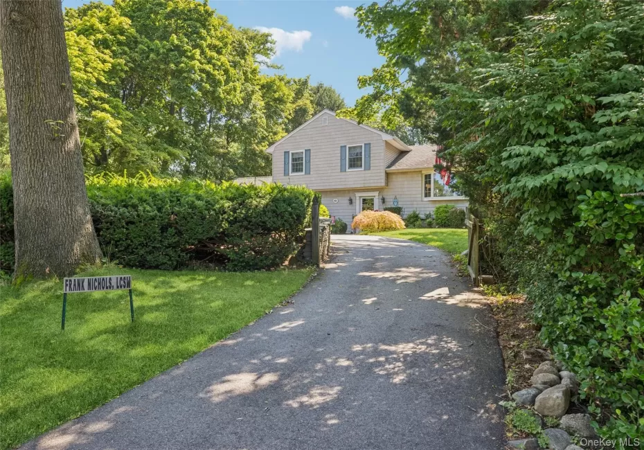 274 Ocean Avenue, Huntington, NY, 4 Bedrooms Bedrooms, 8 Rooms Rooms,2 BathroomsBathrooms,Residential,For Rent,Ocean,0,1035391 274 Ocean Avenue, Huntington, NY, 4 Bedrooms Bedrooms, 8 Rooms Rooms,2 BathroomsBathrooms,Residential,For Rent,Ocean,0,1035391