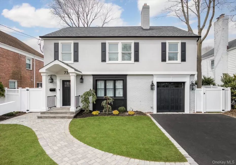 73 Stratford Road, Hempstead, NY, 5 Bedrooms Bedrooms, 12 Rooms Rooms,3 BathroomsBathrooms,Residential Lease,For Rent,Stratford,0,1036169 73 Stratford Road, Hempstead, NY, 5 Bedrooms Bedrooms, 12 Rooms Rooms,3 BathroomsBathrooms,Residential Lease,For Rent,Stratford,0,1036169