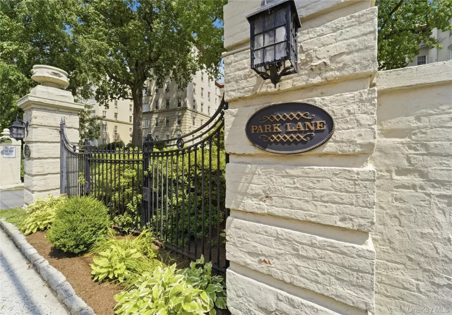 2 Park Lane, Mount Vernon, NY, 2 Bedrooms Bedrooms, 5 Rooms Rooms,2 BathroomsBathrooms,Residential,For Rent,Park,0,1036176 2 Park Lane, Mount Vernon, NY, 2 Bedrooms Bedrooms, 5 Rooms Rooms,2 BathroomsBathrooms,Residential,For Rent,Park,0,1036176
