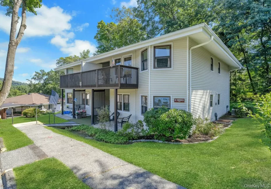 34 Warwick Place, Yorktown, NY, 2 Bedrooms Bedrooms, 5 Rooms Rooms,1 BathroomBathrooms,Residential,For Rent,Warwick,0,1035286 34 Warwick Place, Yorktown, NY, 2 Bedrooms Bedrooms, 5 Rooms Rooms,1 BathroomBathrooms,Residential,For Rent,Warwick,0,1035286