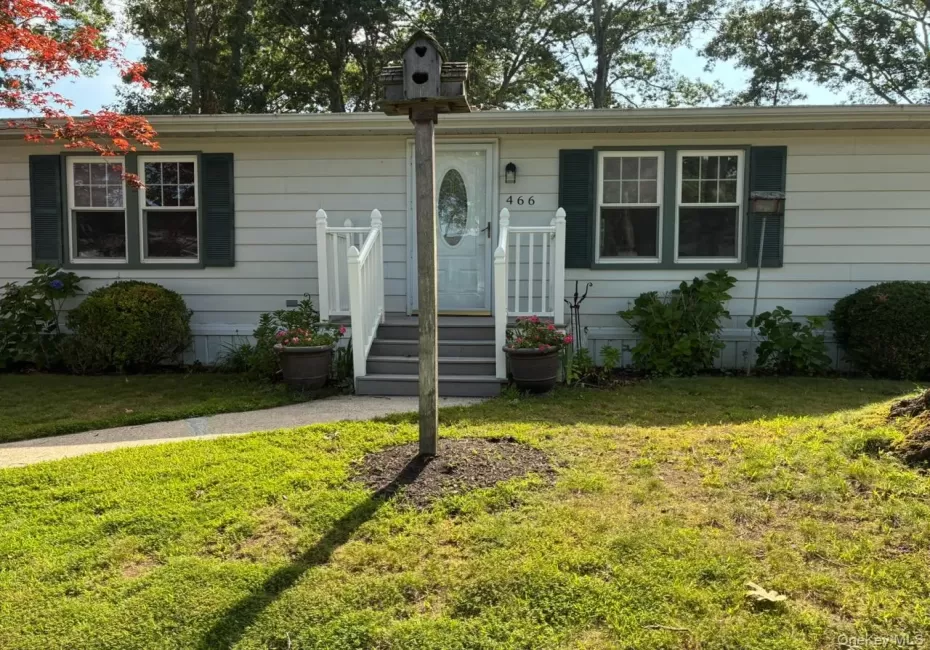 1661 Old Country Road Road, Riverhead, NY, 2 Bedrooms Bedrooms, 5 Rooms Rooms,2 BathroomsBathrooms,Residential,For Rent,Old Country Road,0,1036345 1661 Old Country Road Road, Riverhead, NY, 2 Bedrooms Bedrooms, 5 Rooms Rooms,2 BathroomsBathrooms,Residential,For Rent,Old Country Road,0,1036345