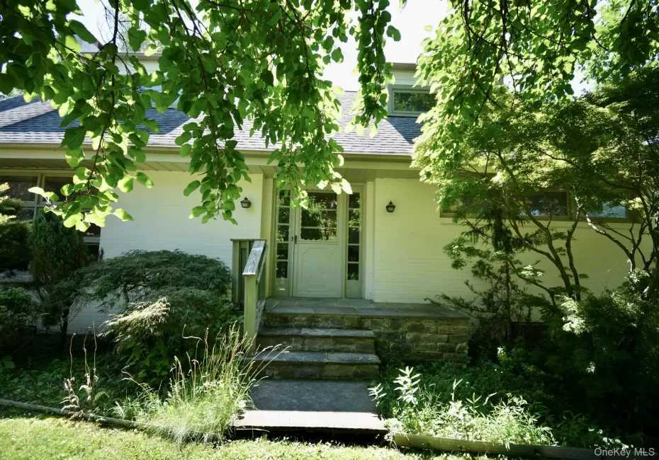 12 Ciferri Drive, Washington, NY, 4 Bedrooms Bedrooms, 7 Rooms Rooms,2 BathroomsBathrooms,Residential,For Rent,Ciferri,0,1036190 12 Ciferri Drive, Washington, NY, 4 Bedrooms Bedrooms, 7 Rooms Rooms,2 BathroomsBathrooms,Residential,For Rent,Ciferri,0,1036190