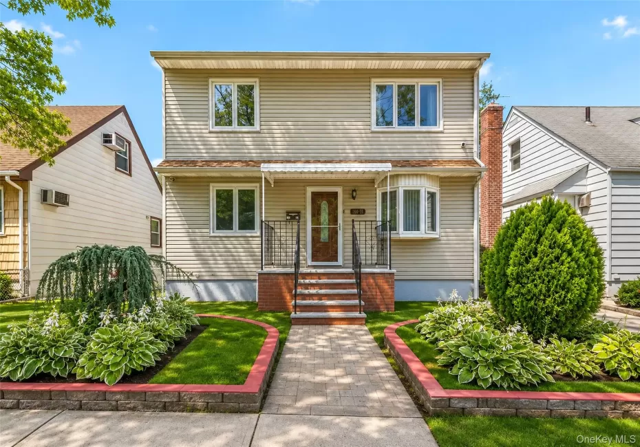 164-31 Underhill Avenue, New York, NY, 4 Bedrooms Bedrooms, 10 Rooms Rooms,3 BathroomsBathrooms,Residential Lease,For Rent,Underhill,0,1036250 164-31 Underhill Avenue, New York, NY, 4 Bedrooms Bedrooms, 10 Rooms Rooms,3 BathroomsBathrooms,Residential Lease,For Rent,Underhill,0,1036250