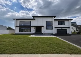 60 Periwinkle Road, Hempstead, NY, 5 Bedrooms Bedrooms, 12 Rooms Rooms,3 BathroomsBathrooms,Residential,For Rent,Periwinkle,0,1036257 60 Periwinkle Road, Hempstead, NY, 5 Bedrooms Bedrooms, 12 Rooms Rooms,3 BathroomsBathrooms,Residential,For Rent,Periwinkle,0,1036257