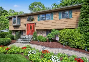 17 Scotsdale Road, Kent, NY, 4 Bedrooms Bedrooms, 8 Rooms Rooms,2 BathroomsBathrooms,Residential,For Rent,Scotsdale,0,1031081 17 Scotsdale Road, Kent, NY, 4 Bedrooms Bedrooms, 8 Rooms Rooms,2 BathroomsBathrooms,Residential,For Rent,Scotsdale,0,1031081