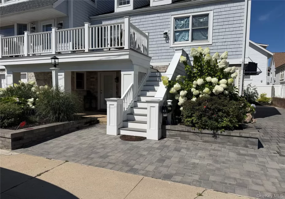 35 Trenton Avenue, Long Beach, NY, 2 Bedrooms Bedrooms, 4 Rooms Rooms,1 BathroomBathrooms,Residential Lease,For Rent,Trenton,0,1036203 35 Trenton Avenue, Long Beach, NY, 2 Bedrooms Bedrooms, 4 Rooms Rooms,1 BathroomBathrooms,Residential Lease,For Rent,Trenton,0,1036203