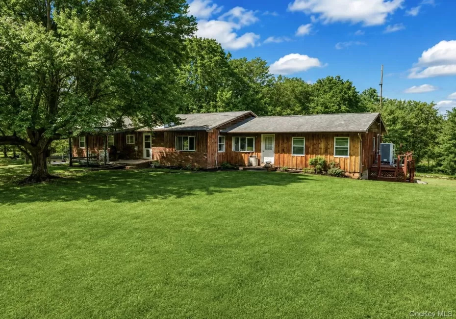 740 Wallkill Avenue, Crawford, NY, 4 Bedrooms Bedrooms, 10 Rooms Rooms,2 BathroomsBathrooms,Residential,For Rent,Wallkill,0,1035923 740 Wallkill Avenue, Crawford, NY, 4 Bedrooms Bedrooms, 10 Rooms Rooms,2 BathroomsBathrooms,Residential,For Rent,Wallkill,0,1035923