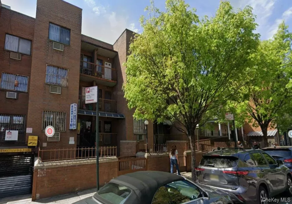 3730 103rd Street, New York, NY, 1 Bedroom Bedrooms, 4 Rooms Rooms,1 BathroomBathrooms,Residential,For Rent,103rd,0,1036192 3730 103rd Street, New York, NY, 1 Bedroom Bedrooms, 4 Rooms Rooms,1 BathroomBathrooms,Residential,For Rent,103rd,0,1036192