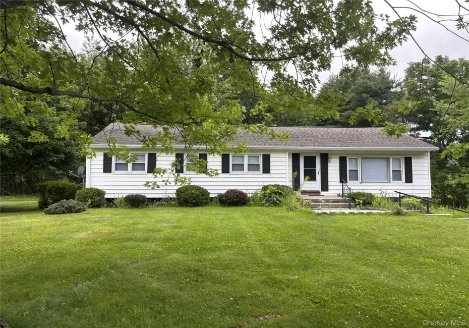 239 Vineyard Avenue, Lloyd, NY, 3 Bedrooms Bedrooms, 7 Rooms Rooms,2 BathroomsBathrooms,Residential Lease,For Rent,Vineyard,0,1034759 239 Vineyard Avenue, Lloyd, NY, 3 Bedrooms Bedrooms, 7 Rooms Rooms,2 BathroomsBathrooms,Residential Lease,For Rent,Vineyard,0,1034759