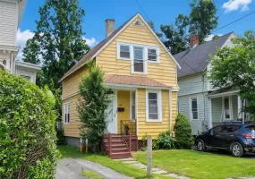 48 Elmendorf Street, Kingston, NY, 2 Bedrooms Bedrooms, 7 Rooms Rooms,1 BathroomBathrooms,Residential,For Rent,Elmendorf,0,1035948 48 Elmendorf Street, Kingston, NY, 2 Bedrooms Bedrooms, 7 Rooms Rooms,1 BathroomBathrooms,Residential,For Rent,Elmendorf,0,1035948