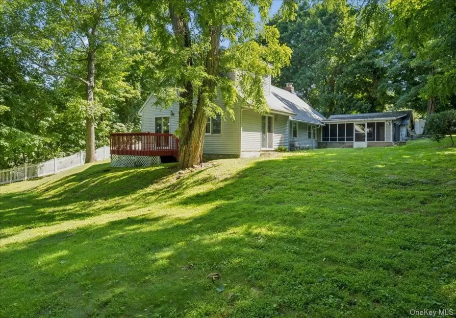 275 Old Tarrytown Road, Greenburgh, NY, 4 Bedrooms Bedrooms, 9 Rooms Rooms,1 BathroomBathrooms,Residential,For Rent,Old Tarrytown,0,1036079 275 Old Tarrytown Road, Greenburgh, NY, 4 Bedrooms Bedrooms, 9 Rooms Rooms,1 BathroomBathrooms,Residential,For Rent,Old Tarrytown,0,1036079
