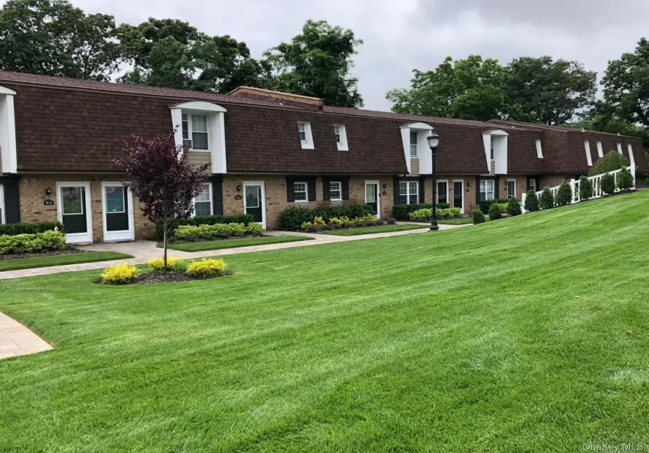 100 Villa D'est Drive, Brookhaven, NY, 1 Bedroom Bedrooms, 4 Rooms Rooms,1 BathroomBathrooms,Residential Lease,For Rent,Villa D'est,0,1036488 100 Villa D'est Drive, Brookhaven, NY, 1 Bedroom Bedrooms, 4 Rooms Rooms,1 BathroomBathrooms,Residential Lease,For Rent,Villa D'est,0,1036488