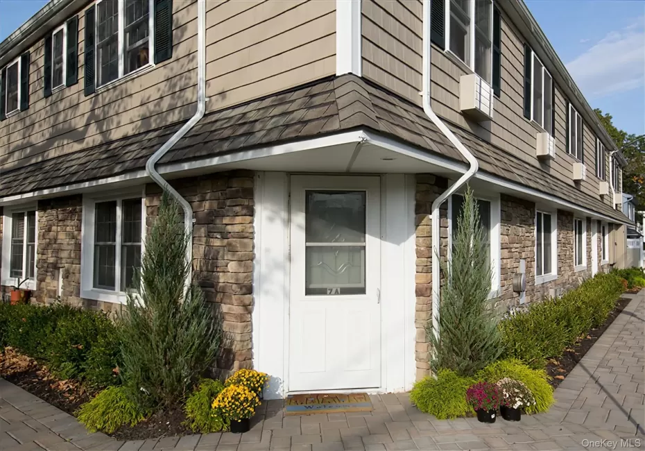 6 Richland Boulevard, Islip, NY, 2 Rooms Rooms,1 BathroomBathrooms,Residential Lease,For Rent,Richland,0,1036508 6 Richland Boulevard, Islip, NY, 2 Rooms Rooms,1 BathroomBathrooms,Residential Lease,For Rent,Richland,0,1036508