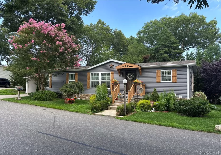 1661 Old Country Road, Riverhead, NY, 2 Bedrooms Bedrooms, 8 Rooms Rooms,2 BathroomsBathrooms,Residential,For Rent,Old Country,0,1036429 1661 Old Country Road, Riverhead, NY, 2 Bedrooms Bedrooms, 8 Rooms Rooms,2 BathroomsBathrooms,Residential,For Rent,Old Country,0,1036429