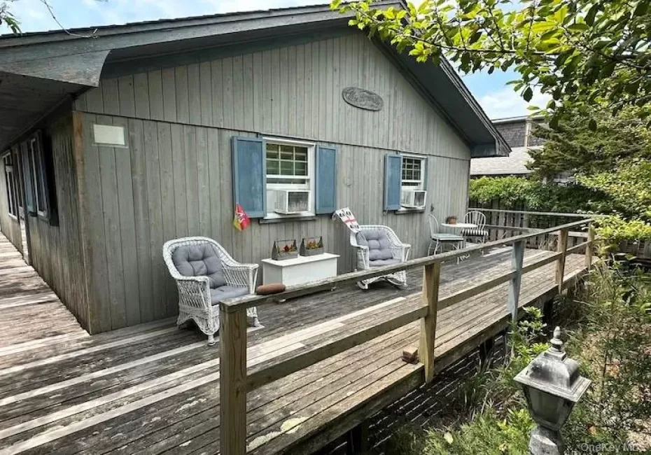 200 Surf, Brookhaven, NY, 2 Bedrooms Bedrooms, 5 Rooms Rooms,1 BathroomBathrooms,Residential,For Rent,Surf,0,1036541 200 Surf, Brookhaven, NY, 2 Bedrooms Bedrooms, 5 Rooms Rooms,1 BathroomBathrooms,Residential,For Rent,Surf,0,1036541