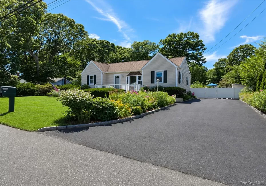 102 Magnolia Drive, Brookhaven, NY, 3 Bedrooms Bedrooms, 6 Rooms Rooms,1 BathroomBathrooms,Residential,For Rent,Magnolia,0,1036543 102 Magnolia Drive, Brookhaven, NY, 3 Bedrooms Bedrooms, 6 Rooms Rooms,1 BathroomBathrooms,Residential,For Rent,Magnolia,0,1036543