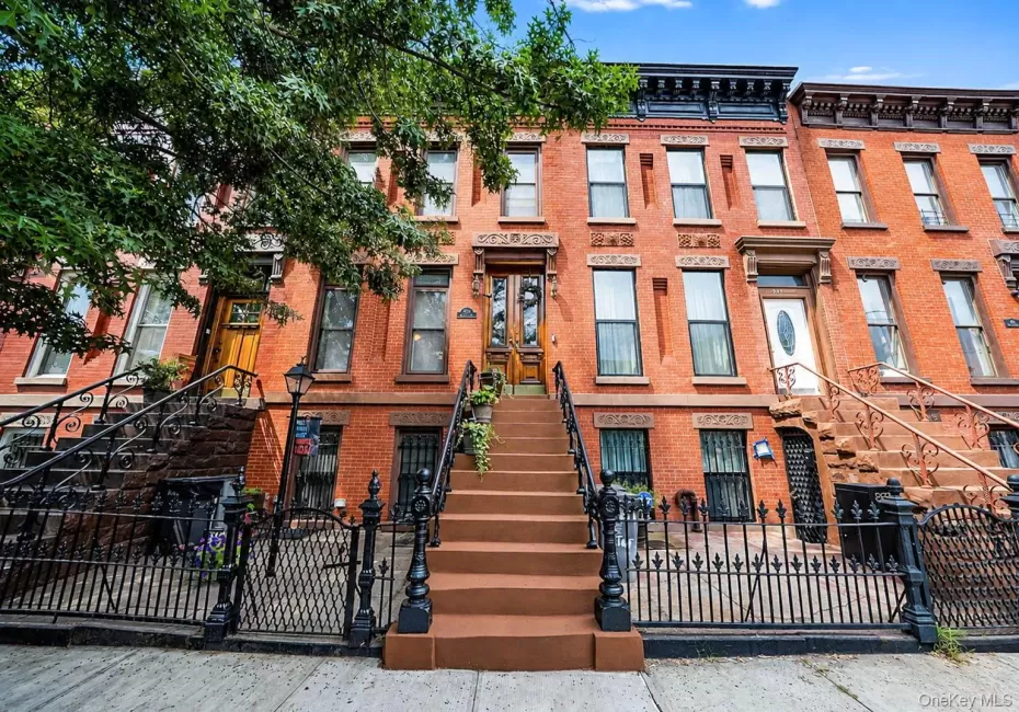 885A Putnam Avenue, New York, NY, 5 Bedrooms Bedrooms, 12 Rooms Rooms,2 BathroomsBathrooms,Residential,For Rent,Putnam,0,1036416 885A Putnam Avenue, New York, NY, 5 Bedrooms Bedrooms, 12 Rooms Rooms,2 BathroomsBathrooms,Residential,For Rent,Putnam,0,1036416