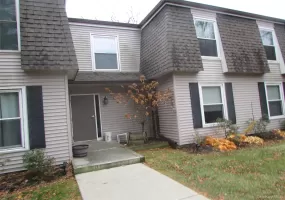 32 Hurlihe, Poughkeepsie, NY, 1 Bedroom Bedrooms, 4 Rooms Rooms,1 BathroomBathrooms,Residential,For Rent,Hurlihe,0,934694 32 Hurlihe, Poughkeepsie, NY, 1 Bedroom Bedrooms, 4 Rooms Rooms,1 BathroomBathrooms,Residential,For Rent,Hurlihe,0,934694