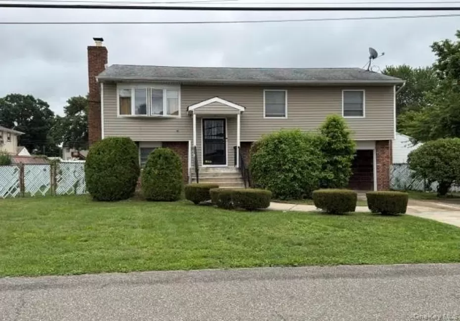 89 Lincoln Avenue, Babylon, NY, 4 Bedrooms Bedrooms, 8 Rooms Rooms,2 BathroomsBathrooms,Residential,For Rent,Lincoln,0,1033676 89 Lincoln Avenue, Babylon, NY, 4 Bedrooms Bedrooms, 8 Rooms Rooms,2 BathroomsBathrooms,Residential,For Rent,Lincoln,0,1033676