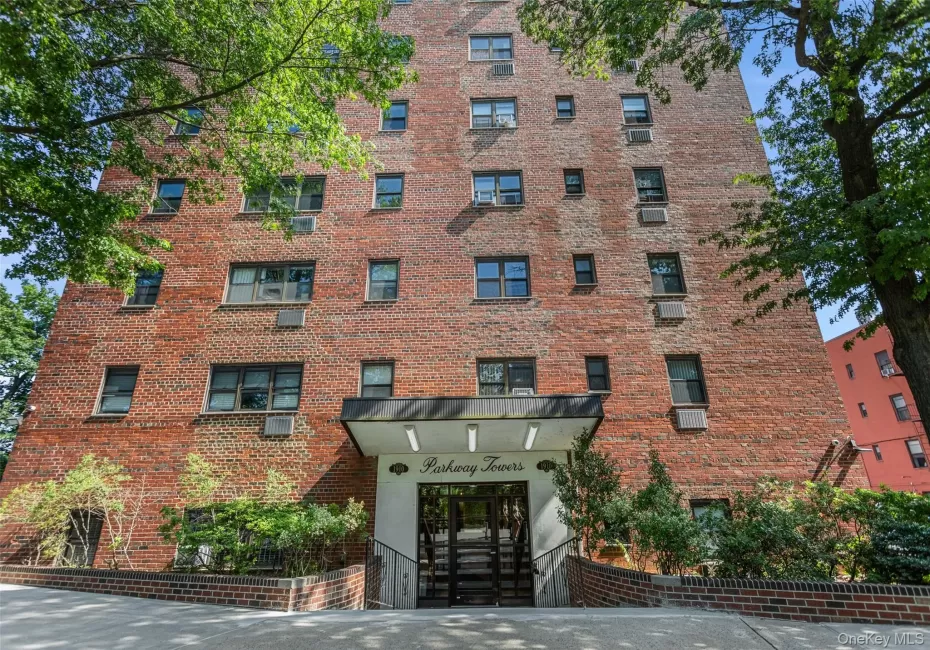 1910 Pelham Parkway, New York, NY, 2 Bedrooms Bedrooms, 4 Rooms Rooms,1 BathroomBathrooms,Residential,For Rent,Pelham,0,1031240 1910 Pelham Parkway, New York, NY, 2 Bedrooms Bedrooms, 4 Rooms Rooms,1 BathroomBathrooms,Residential,For Rent,Pelham,0,1031240