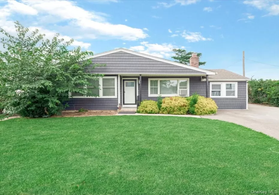 14 Lois Lane, Oyster Bay, NY, 1 Bedroom Bedrooms, 3 Rooms Rooms,1 BathroomBathrooms,Residential Lease,For Rent,Lois,0,1036652 14 Lois Lane, Oyster Bay, NY, 1 Bedroom Bedrooms, 3 Rooms Rooms,1 BathroomBathrooms,Residential Lease,For Rent,Lois,0,1036652